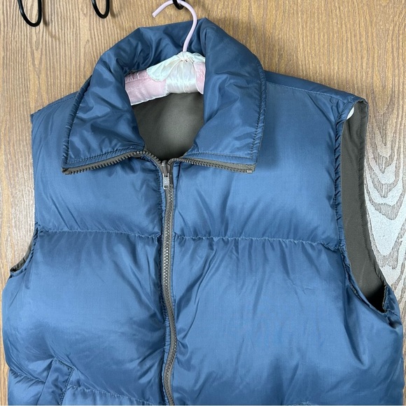 Vintage Outdoor Exchange Reversible Down Fill Puffer Vest - Picture 3 of 16
